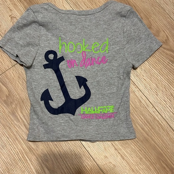 3/$20 Hall of Fame, Hooked on dance button-down grey scoop neck, ribbed top - Picture 1 of 4